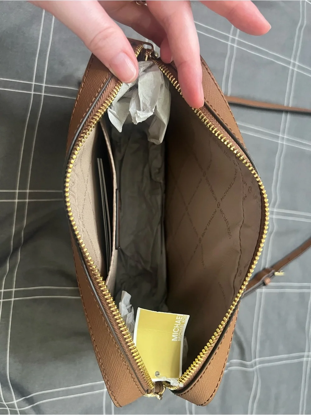 Michael Kors Signature MK Crossbody in Vanilla and Brown - Picture 3 of 3